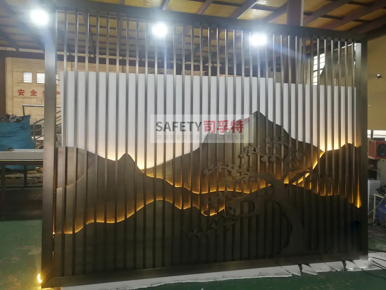 金屬山水屏風(fēng)隔斷：新中式古典風(fēng)，精致優(yōu)雅，輕奢舒適(圖3)