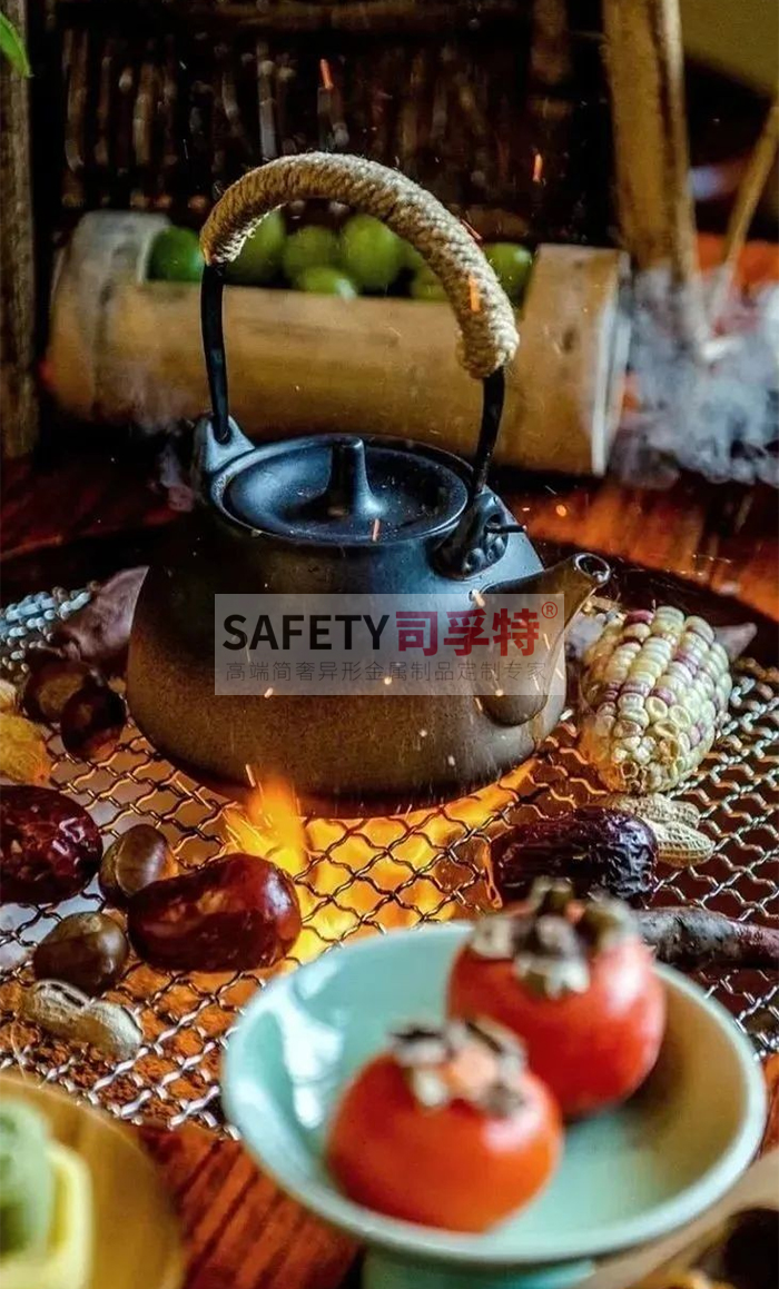 圍爐煮茶小貼士：火災、中毒、燙傷需防范[精制鋼圍爐茶桌](圖2)